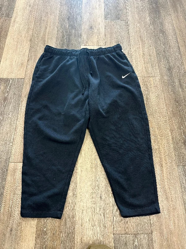 Black Athletic Capris Nike Apparel, Size 1x