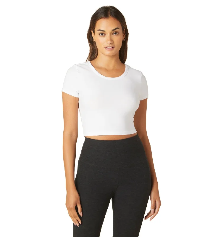 Beyond Yoga Featherweight Perspective Cropped Tee Cloud White