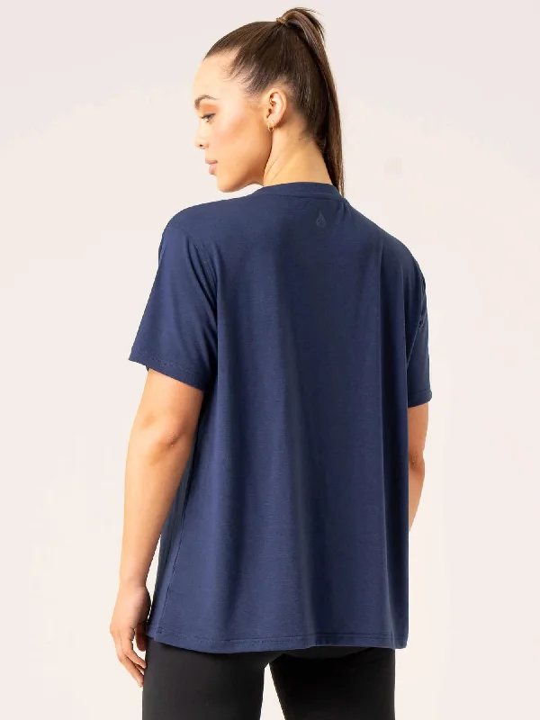 Off Side Longline T-Shirt - Navy