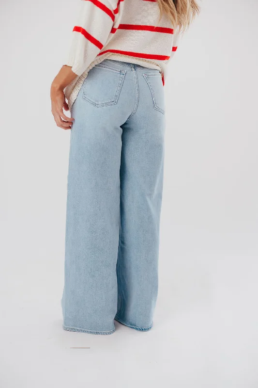 Megan Palazzo-Style Wide Leg Jean in Light Denim