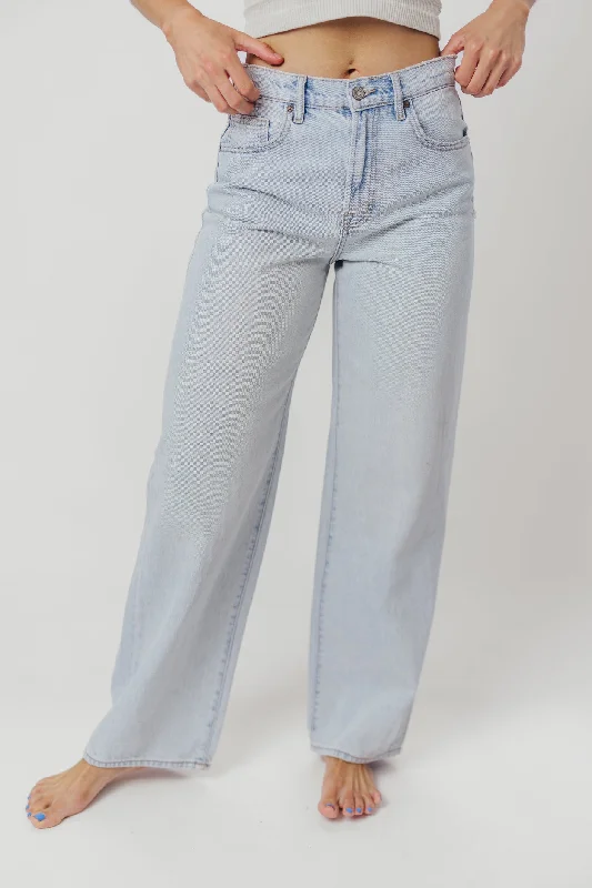 Marley Non-Distressed Stretch Denim in Light Wash