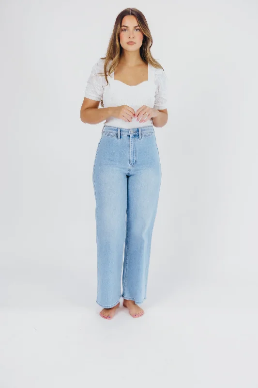 Belle Welt Pocket Wide Leg Jean in Light Denim