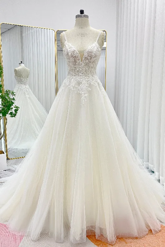 A-Line Court Train Lace Tulle Wedding Dress CW3271