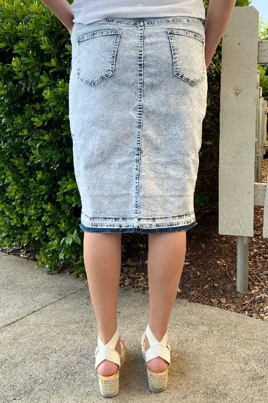 Devyn Moto Denim Skirt in Acid Wash (FINAL SALE)