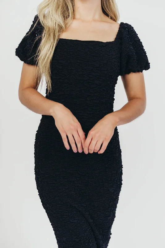 Madden Textured Maxi Dress in Black - Bump Friendly